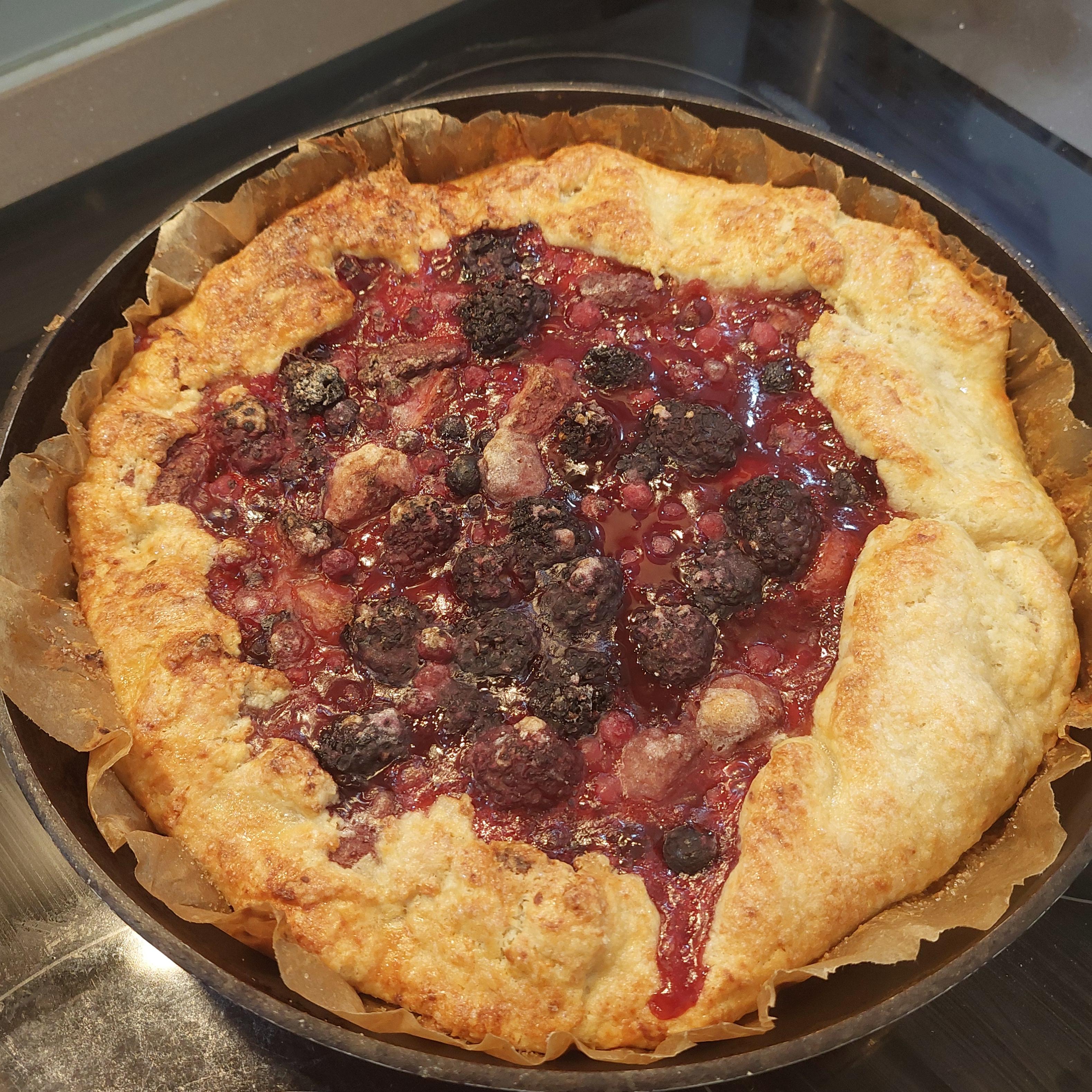 Bake in pre-heated oven at 180 degrees (C) for 35-40 minutes.